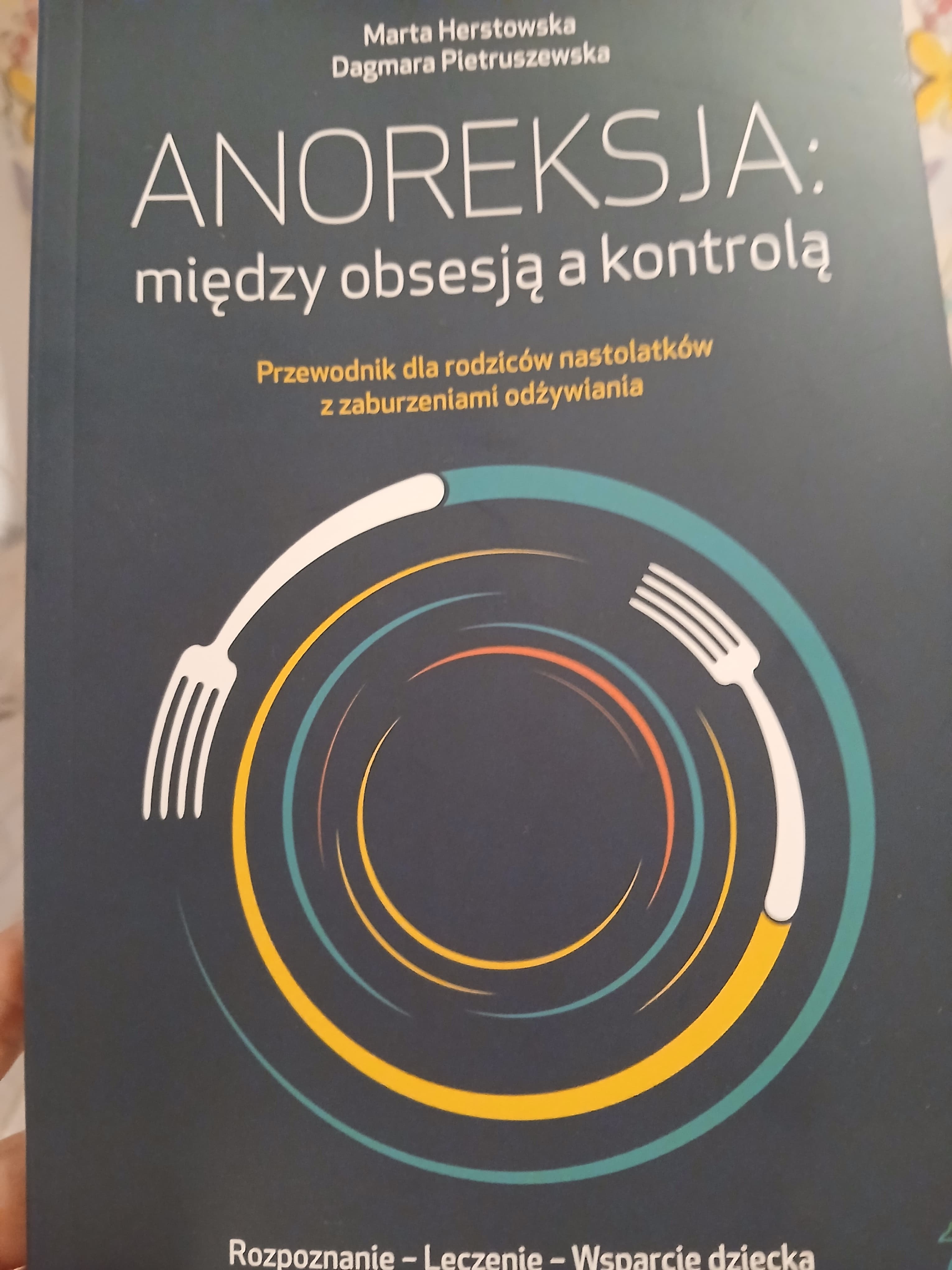 Anoreksja: między obsesją a kontrolą